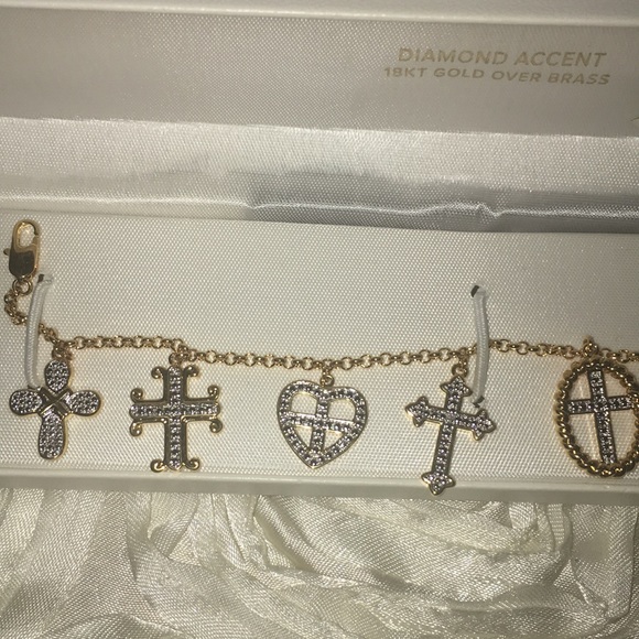 Sparkle Allure Diamond Accent 7.25 Inch Rolo Cross Charm Bracelet, NEW in Box! - Picture 6 of 8